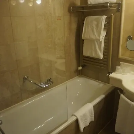 Hotel Cosmo Palace
