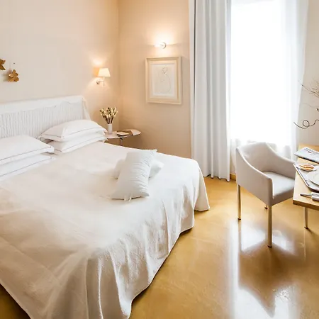 Hotel Cosmo Palace 4*