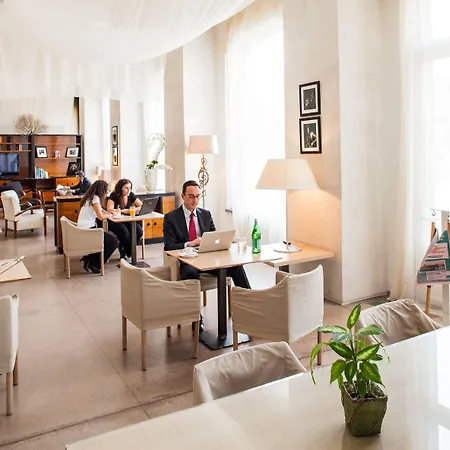 Cosmo Palace