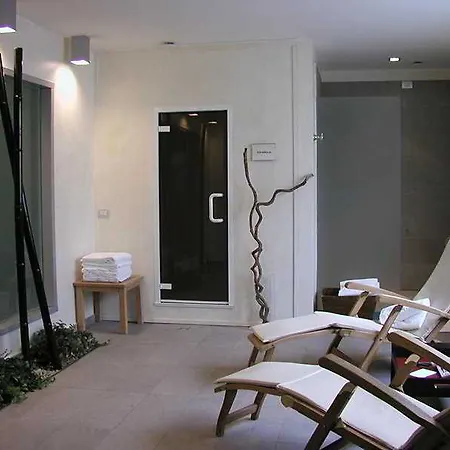 מלון Cosmo Palace